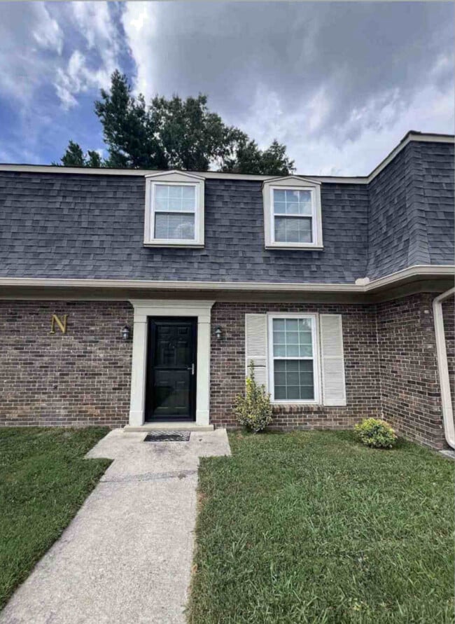 1010 Country Club Rd, Unit N2 in Cookeville, TN - Building Photo - Building Photo