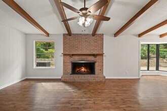 1601 Cliffside Dr in Austin, TX - Building Photo - Building Photo