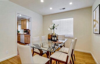 986 Pope Way in Hayward, CA - Building Photo - Building Photo
