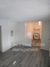 4337 Toland Way in Los Angeles, CA - Building Photo - Building Photo
