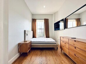 375 Vernon Ave in Brooklyn, NY - Building Photo - Building Photo