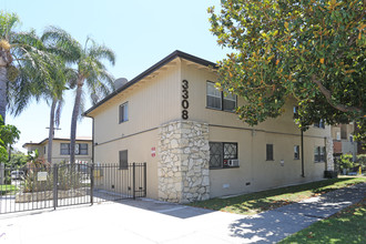 3308 Castle Heights in Los Angeles, CA - Building Photo - Primary Photo