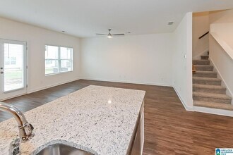 585 The Heights Dr in Calera, AL - Building Photo - Building Photo