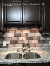 1503 E Navajo Ave in Tampa, FL - Building Photo - Building Photo