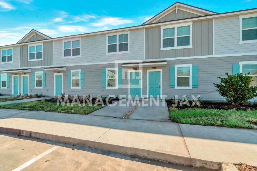 8348 Asteroid St in Jacksonville, FL - Building Photo
