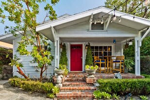 400 Norwich Dr in West Hollywood, CA - Building Photo