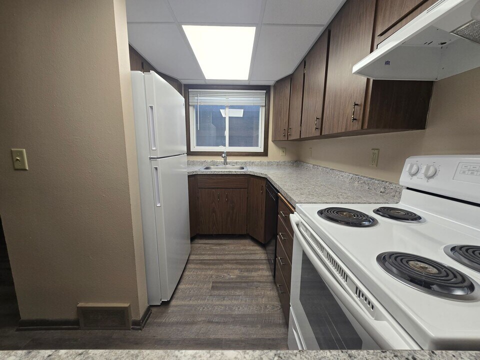 2829 Morningside Dr in Eau Claire, WI - Building Photo