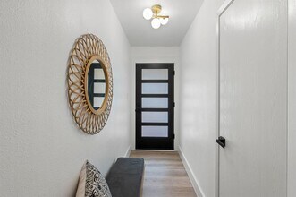 10603 Cooper Hill Dr in Austin, TX - Building Photo - Building Photo