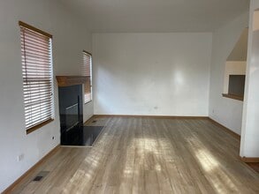 2717 Kendall Crossing in Johnsburg, IL - Building Photo - Building Photo