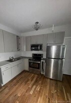 980 Hancock Ave in Bridgeport, CT - Building Photo