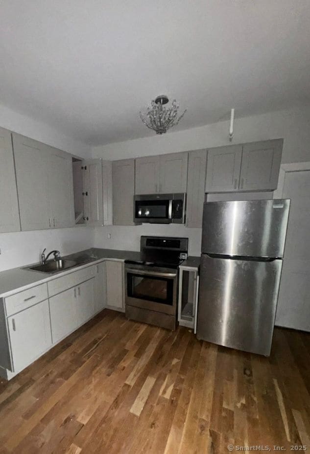 property at 980 Hancock Ave