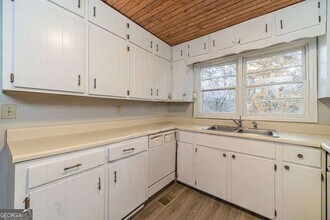 1202 GA-124 in Hoschton, GA - Building Photo - Building Photo