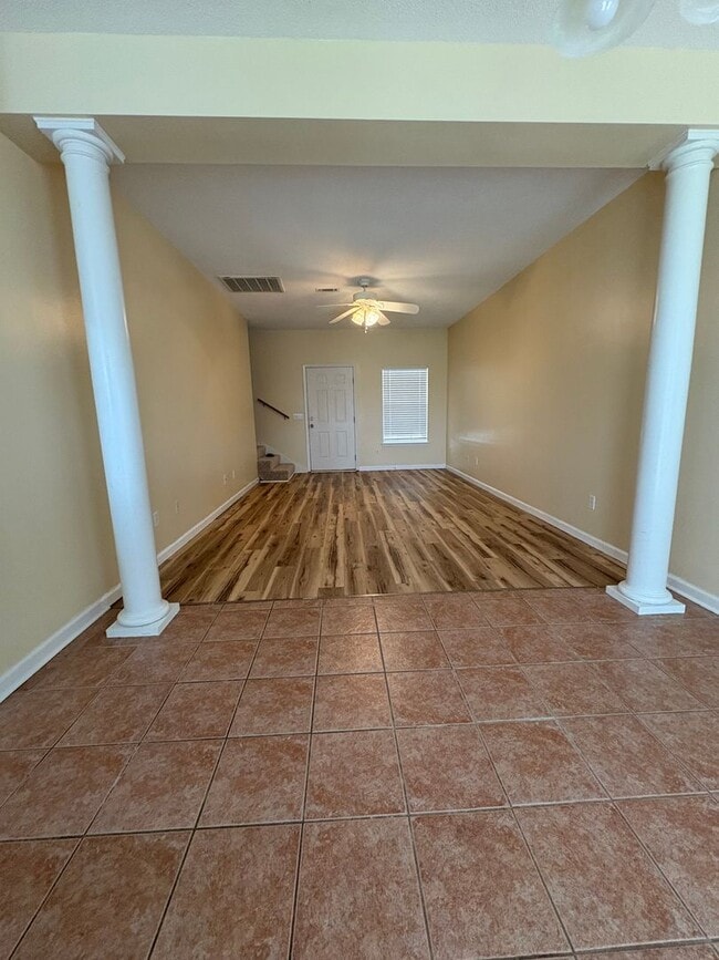 101 Courtyard Way in Enterprise, AL - Building Photo - Building Photo