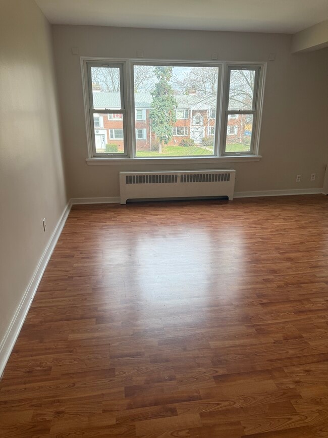 property at 5110 Wyandotte St E