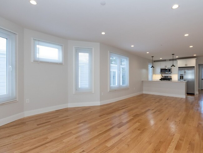 5 Tovar St, Unit 3