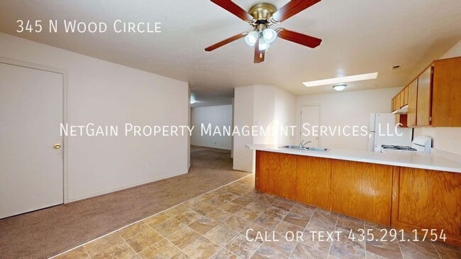 345 N Wood Cir in Cedar City, UT - Building Photo - Building Photo