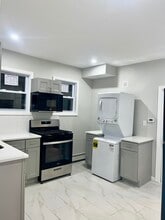 364 River Dr in Garfield, NJ - Building Photo - Building Photo