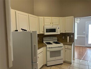 3730 Golfe Links Dr in Snellville, GA - Building Photo - Building Photo
