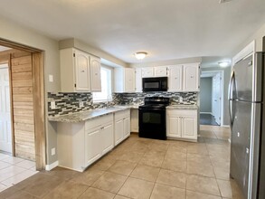 6311 Edenmore Ave in New Port Richey, FL - Building Photo - Building Photo