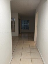 17500 NW 68th Ave in Hialeah, FL - Building Photo - Building Photo