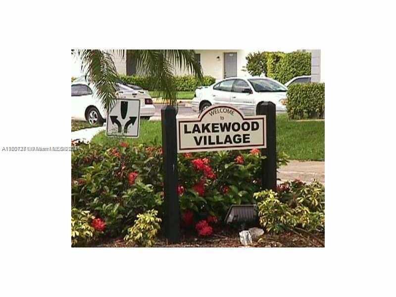 10104 Twin Lakes Dr, Unit 11-F in Coral Springs, FL - Foto de edificio