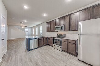 225 Joseph Cir in Schertz, TX - Building Photo - Building Photo