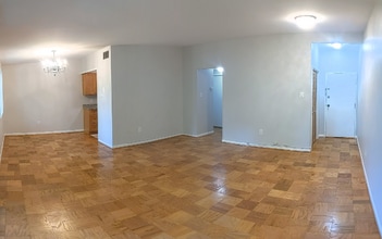 10228 Rockville Pike in North Bethesda, MD - Building Photo - Building Photo