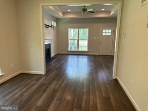 7810 Romancoke Rd in Stevensville, MD - Building Photo - Building Photo