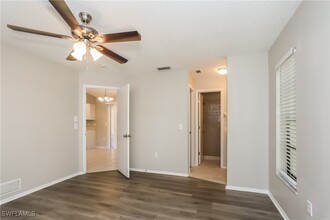 6511 Dulzura St in Englewood, FL - Building Photo - Building Photo