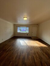 1281 W 3rd Ave in Eugene, OR - Building Photo - Building Photo