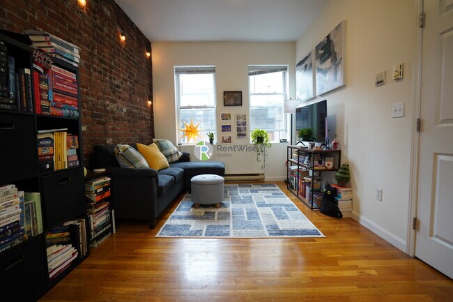 6 Cleveland Pl