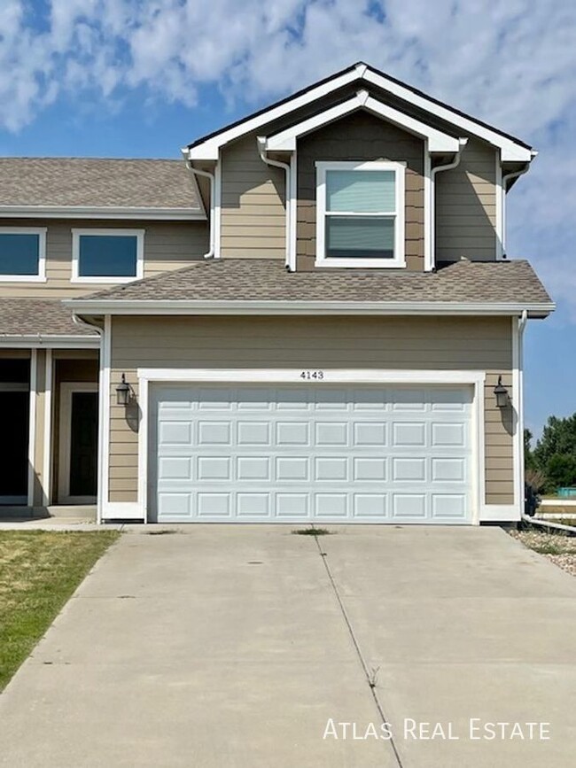 4143 Meadowview Ct in Evans, CO - Building Photo - Building Photo