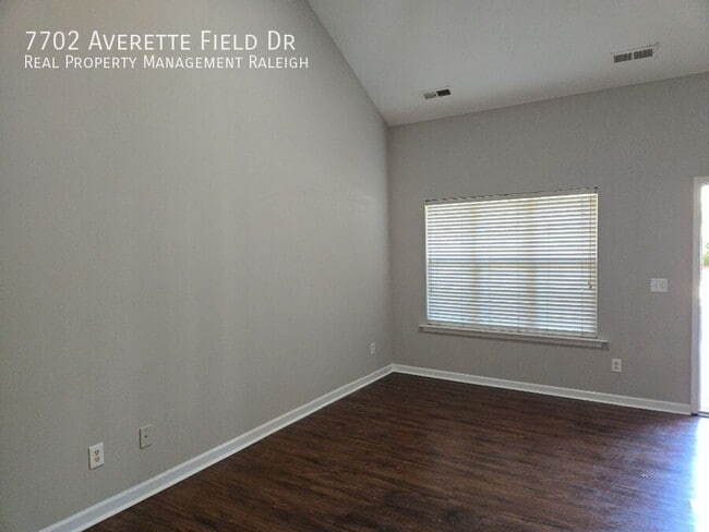 7702 Averette Field Dr in Raleigh, NC - Building Photo - Building Photo
