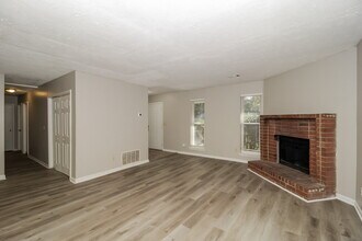 6684 Judy Ln in Riverdale, GA - Building Photo - Building Photo
