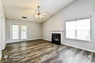 66 W Killian Station Ct in Columbia, SC - Building Photo - Building Photo