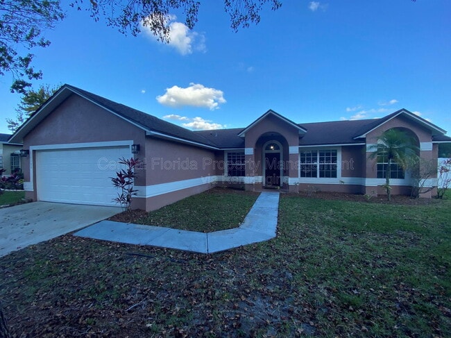 11195 Cypress Leaf Dr in Orlando, FL - Building Photo - Building Photo