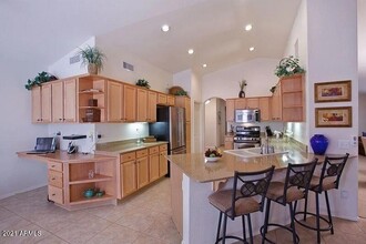 15743 W Verde Ln in Goodyear, AZ - Foto de edificio - Building Photo