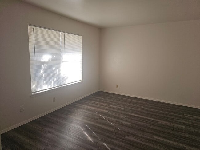 4335 Sunnyvale Ln in San Antonio, TX - Building Photo - Building Photo