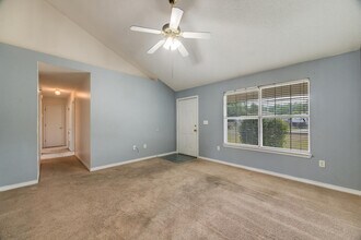 15 Flora Cove in Crestview, FL - Building Photo - Building Photo
