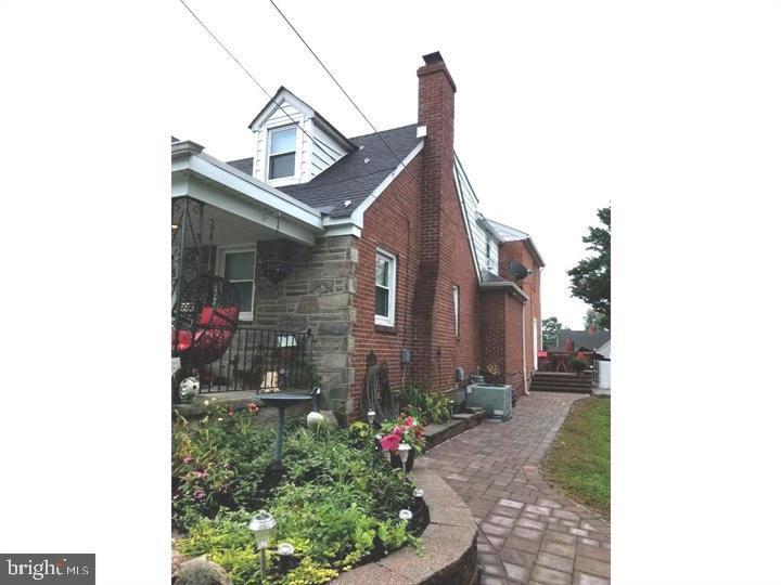 52 Ardmore Ave in Runnemede, NJ - Building Photo
