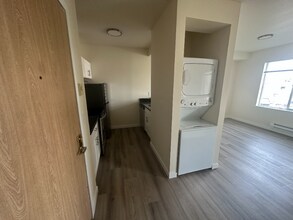 334 Wells Ave S in Renton, WA - Building Photo - Building Photo