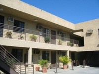 6260 Vineland Ave in North Hollywood, CA - Building Photo - Building Photo