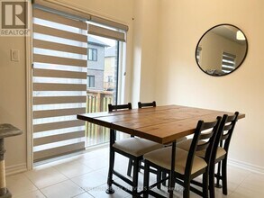 5 Poole St in Brantford, ON - Building Photo - Building Photo