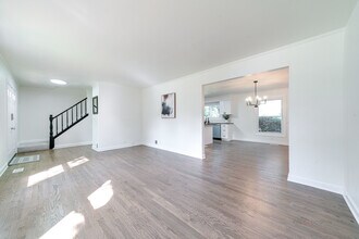 887 Saybrook Ln in Buffalo Grove, IL - Building Photo - Building Photo