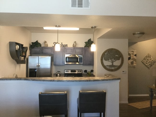 North Loop Apartments in El Paso, TX - Building Photo - Building Photo