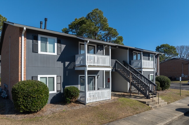 The Retreat at Eddins Apartments