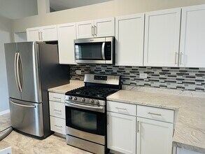 6906 Townsend Blvd in Plainfield, IL - Building Photo - Building Photo