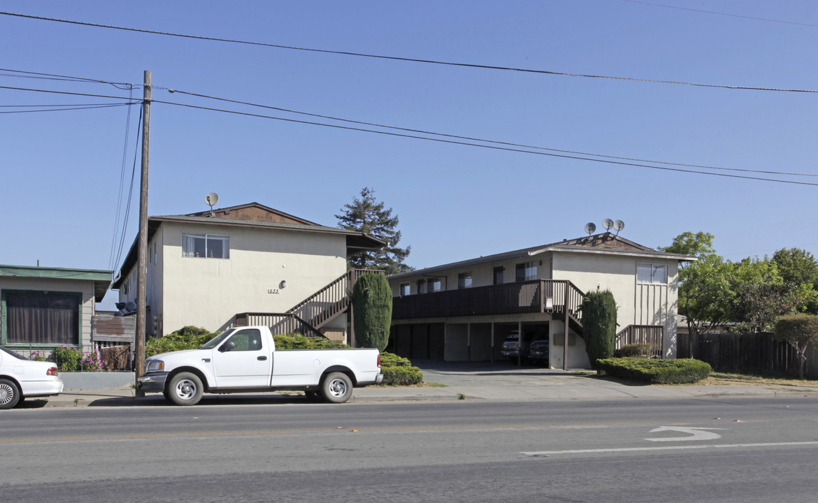 533 Williams Rd in Salinas, CA - Building Photo