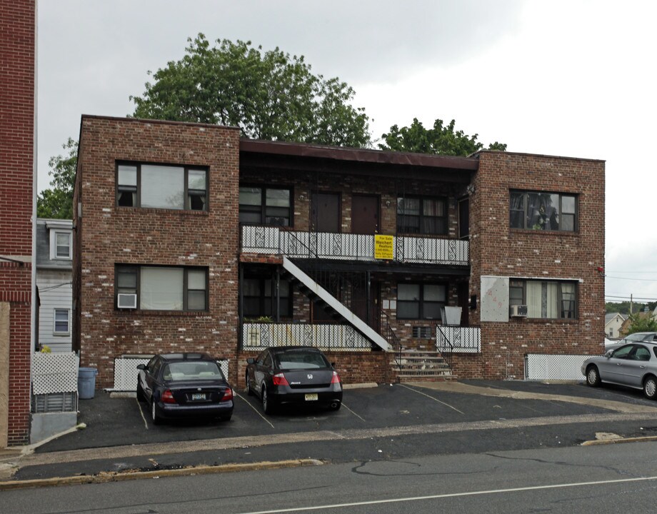 449 Washington Ave in Belleville, NJ - Foto de edificio