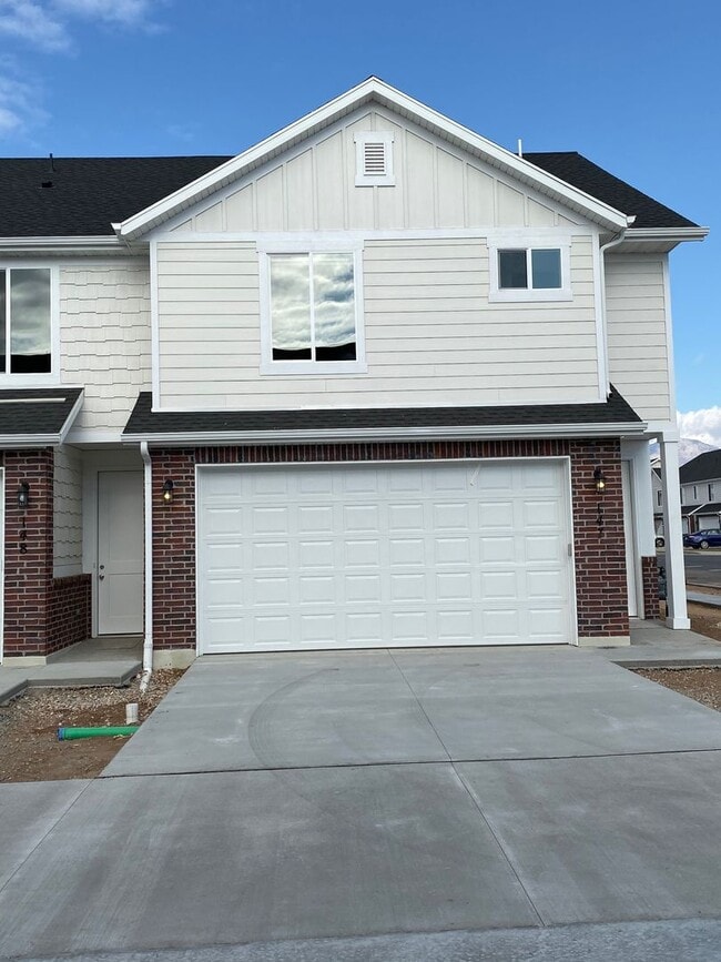 property at 2631 S 2300 W St